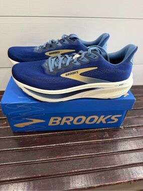 NWT Mens Ghost 17